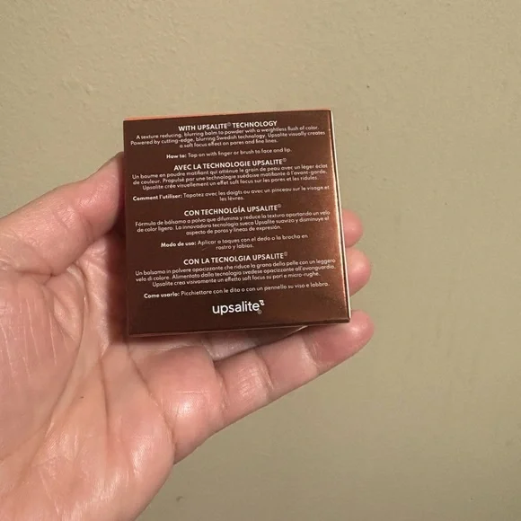 Danessa Myricks Beauty Yummy Skin Blurring Balm Powder - in BELLINI Brand New - Picture 3 of 10